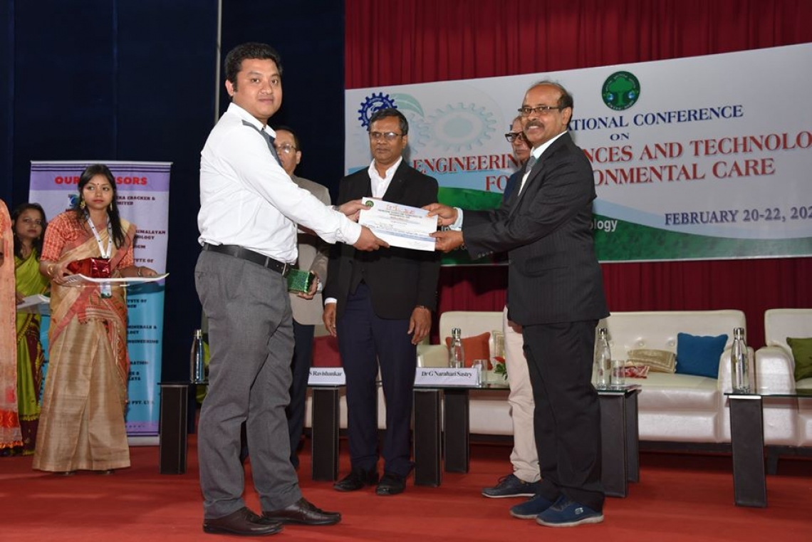 Mr Rishikesh Deka Research Scholar Dept of Chemistry, School of Basic Sciences received the BEST POSTER AWARD