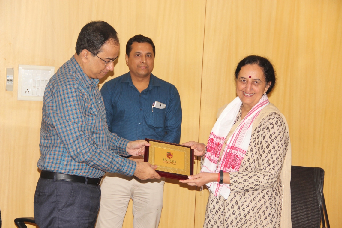 Dr. Madhu Dixit, Former Director CSIR-CDRI visited KU on 10th May 2019